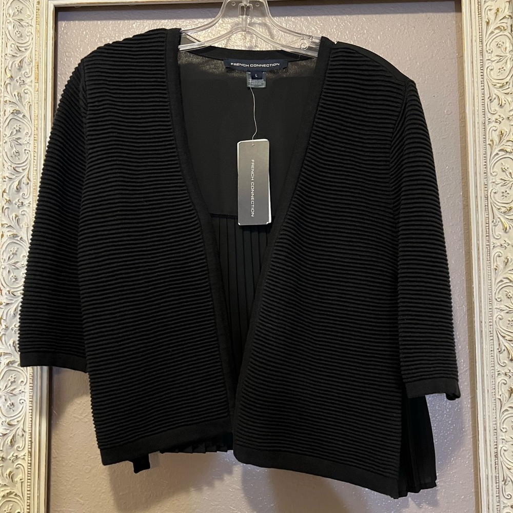 NWT French Connection FT ERIN PLEATS 3/4
Sleeve CARDIGAN.